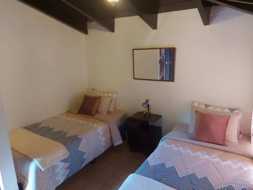 Villas Santa Ana-Ricardo Антигуа-Гватемала Экстерьер фото