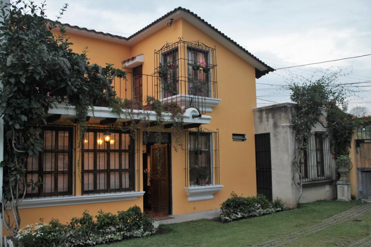Villas Santa Ana-Ricardo Антигуа-Гватемала Экстерьер фото